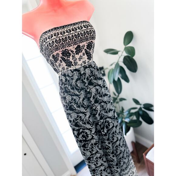 Windswept Wanderlust Whispers Flowy boho printed strapless smocked maxi dress M - Picture 1 of 5